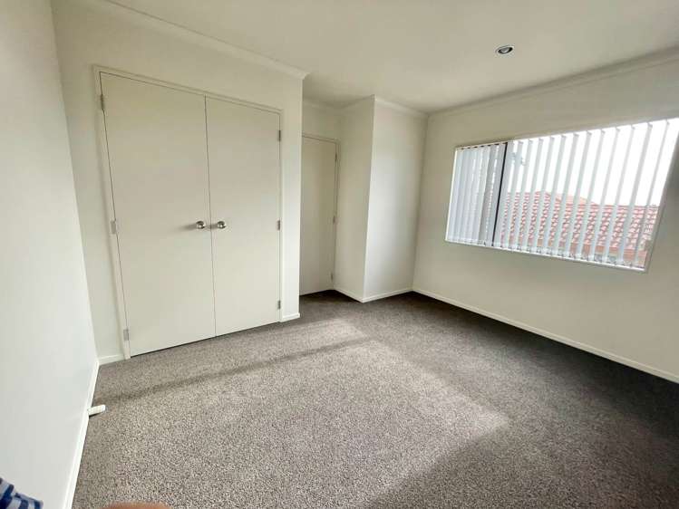 7 Aspenwood Place Favona_2