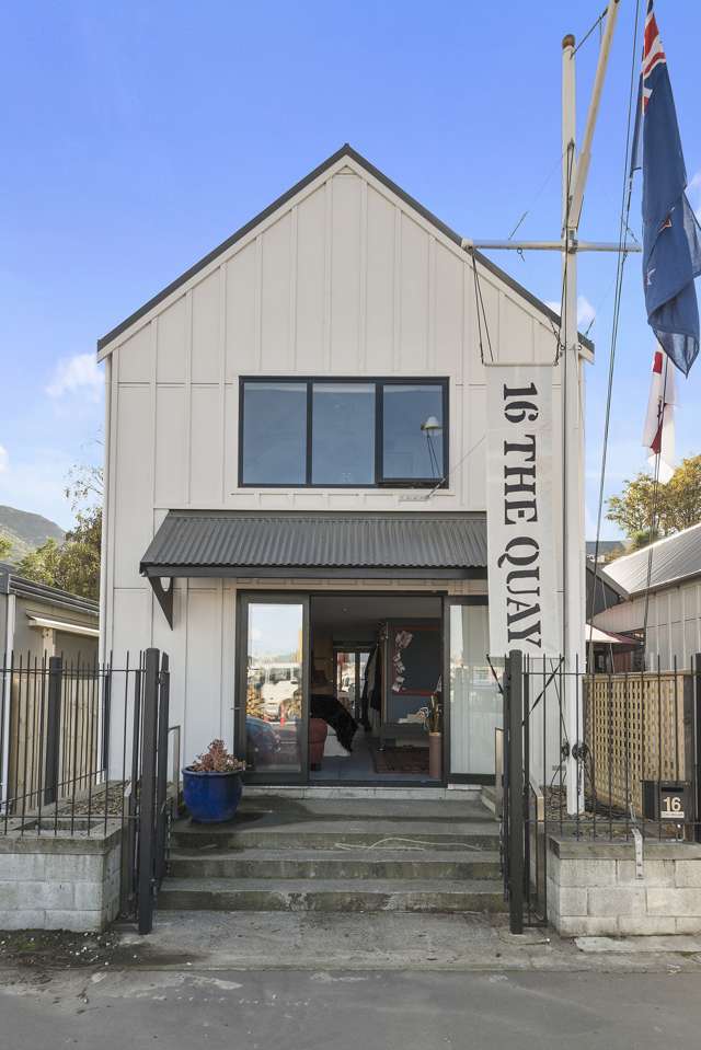 16 Norwich Quay Lyttelton_1