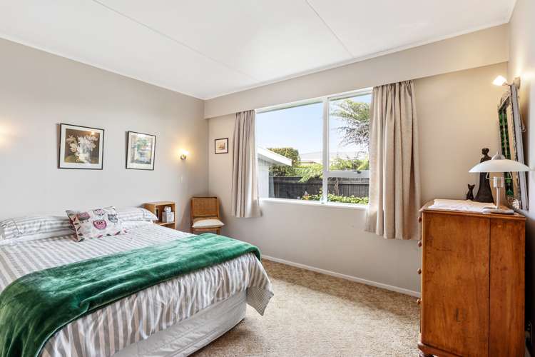 5a Newbourne Crescent Redwoodtown_9
