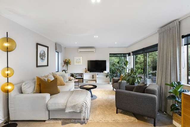 3 Saddleback Rise Murrays Bay_2