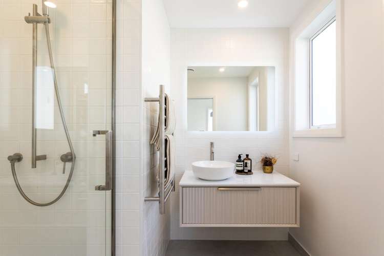 24 Tirotai Crescent Westmere_18