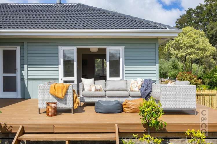 29 Cambridge Road Riverhead_56