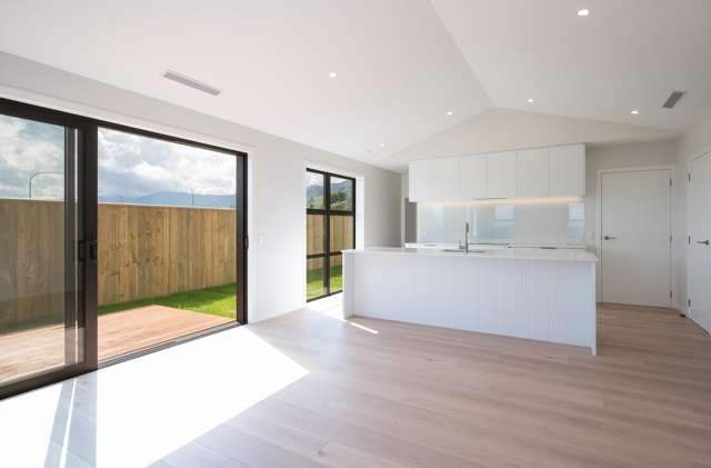 8 Paton Road Richmond_4