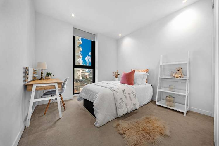 202/223A Green Lane West Epsom_19