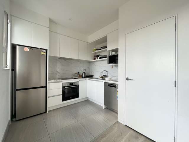 9/144 Titirangi Road New Lynn_1