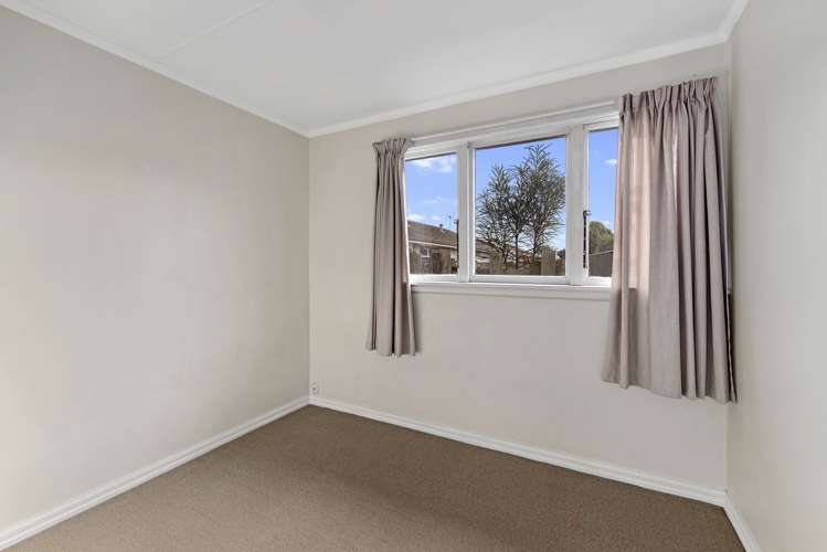 2 Awatea Road Hornby_5