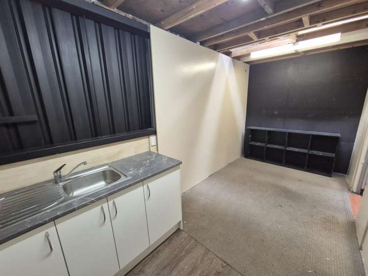 Unit B, 17 Te Roto Drive Paraparaumu_5