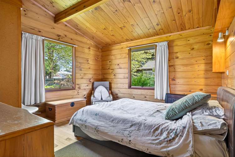 14 Sunset Street Hilltop_10