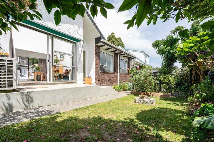 42 Weka Street Miramar_17