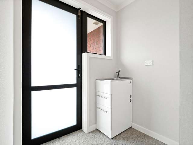 32a Baker Street Caversham_3