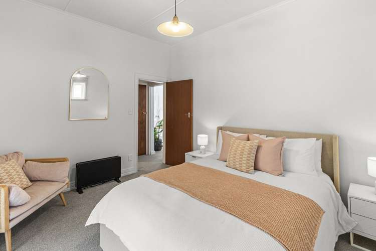 42 Gaine Street New Plymouth Central_13