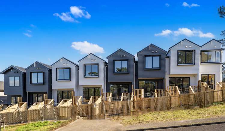 Lot 1-4/35 Glenbervie Crescent Massey_15