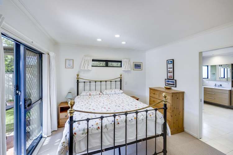 120 Ascot Avenue Taradale_10