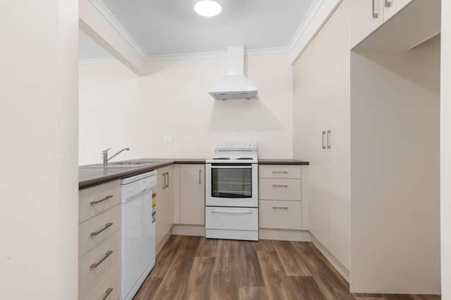 2/13 Korimako Street Frankton_2