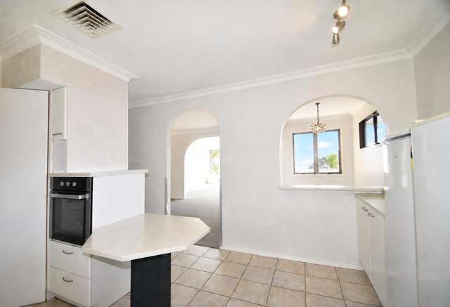 24 Domain Crescent Muriwai_3