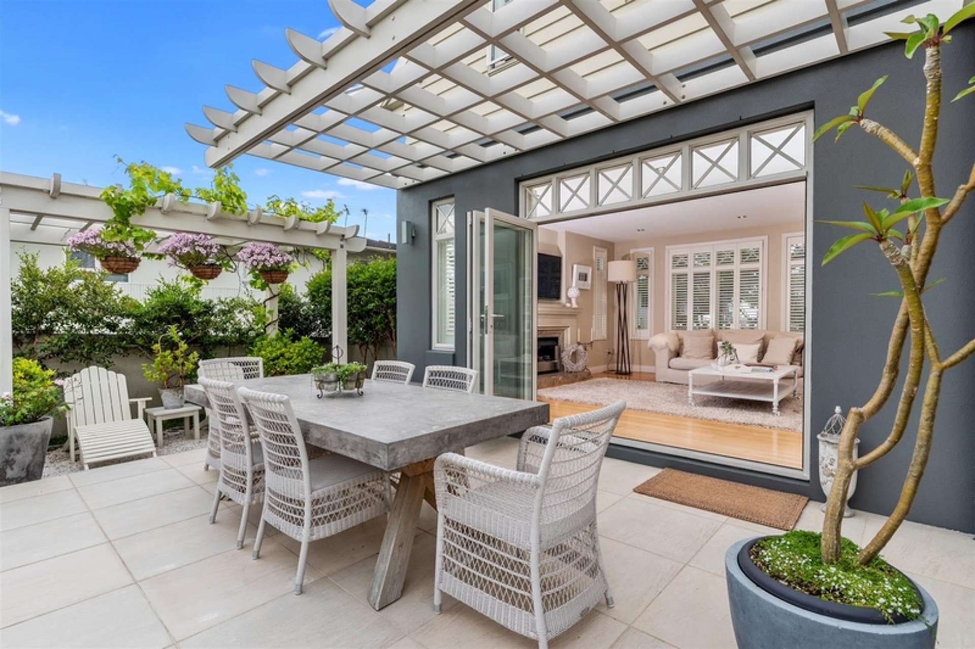 270a Hurstmere Road Takapuna_0