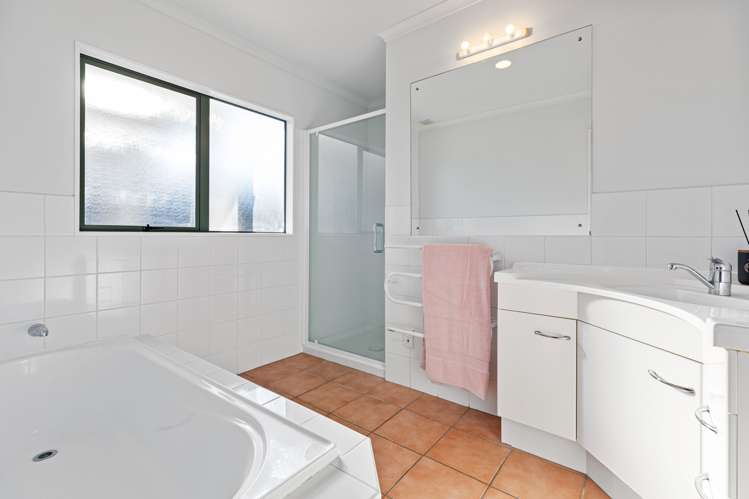 85 Gravatt Road Papamoa_5