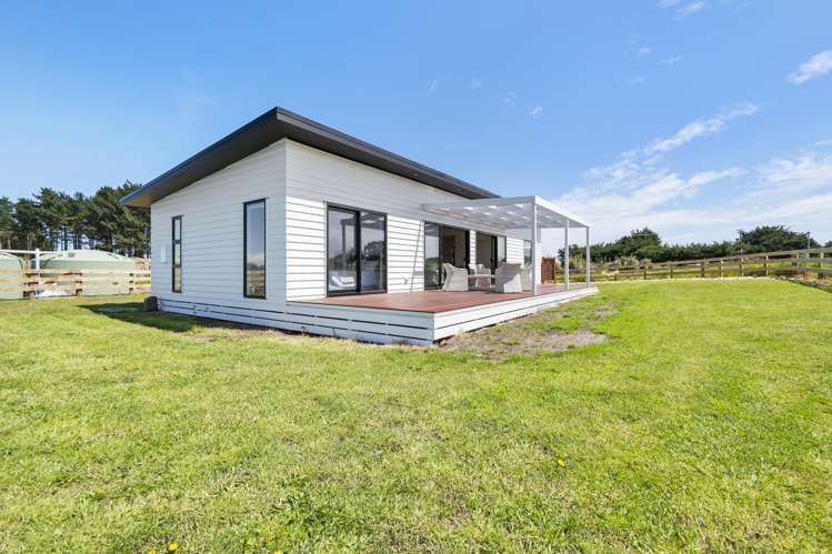 1121 Parewanui Road Parewanui_7