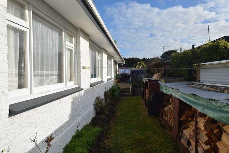 2 Medway Street Kingswell_25