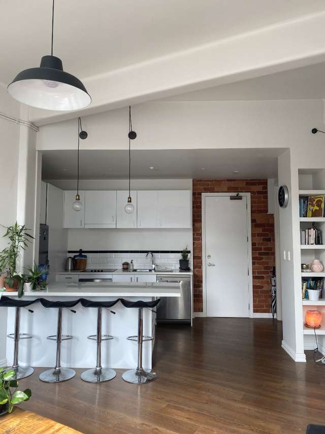 3F/22 Emily Place 10015_2