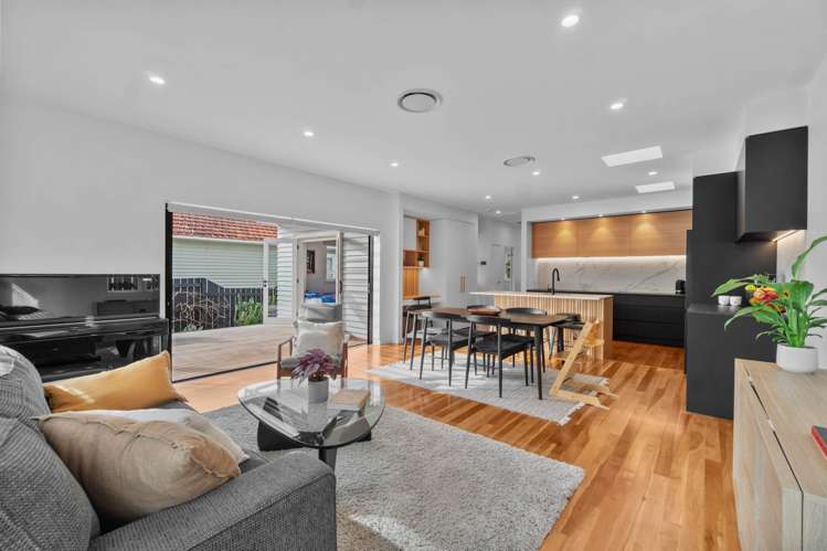 28 Renfrew Avenue Sandringham_2
