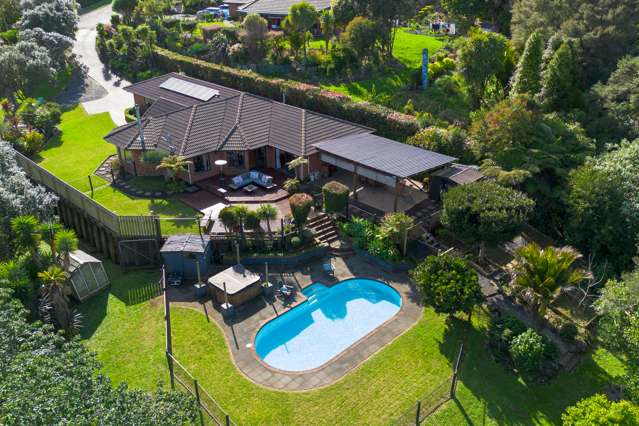 Private Oasis Pool & Native Bush