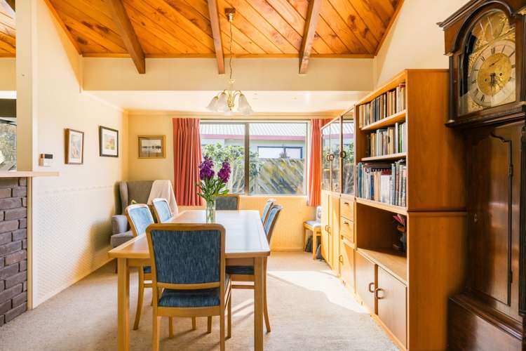 68 Chedworth Avenue Chedworth_9