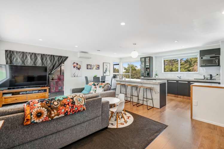 12 Airey Place Torbay_20