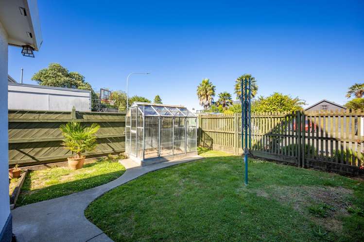 86 Halifax Street East The Wood_29