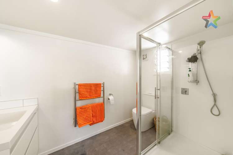 51 Rossiter Avenue Waterloo_11