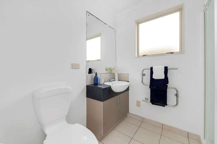 7 Middlefield Drive East Tamaki Heights_20