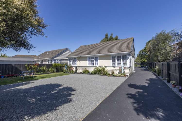 113 Springs Road Hornby_11