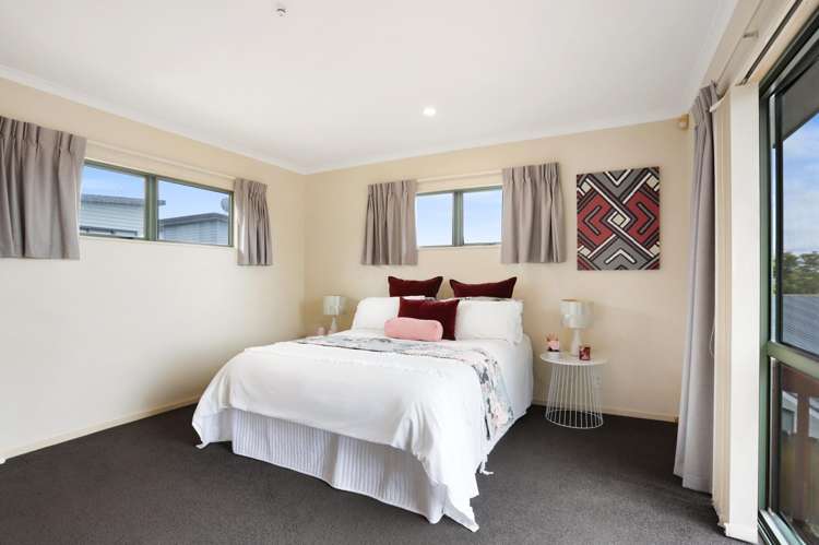 6 Longview Rise Massey_13