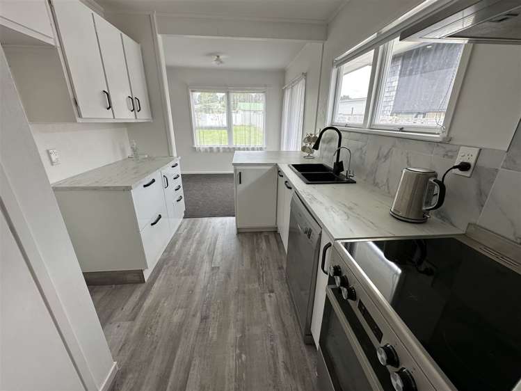 23 Torphin Crescent Tokoroa_7