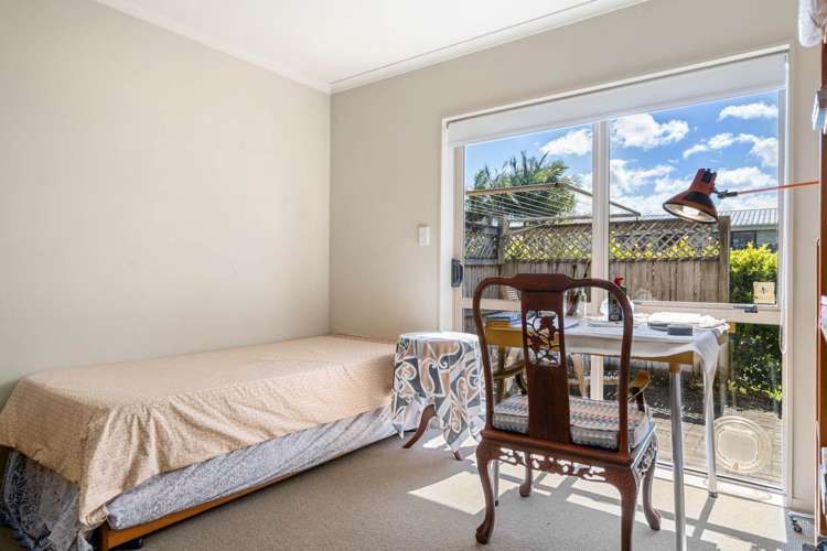 27/1 Piriti Drive Te Atatu Peninsula_8