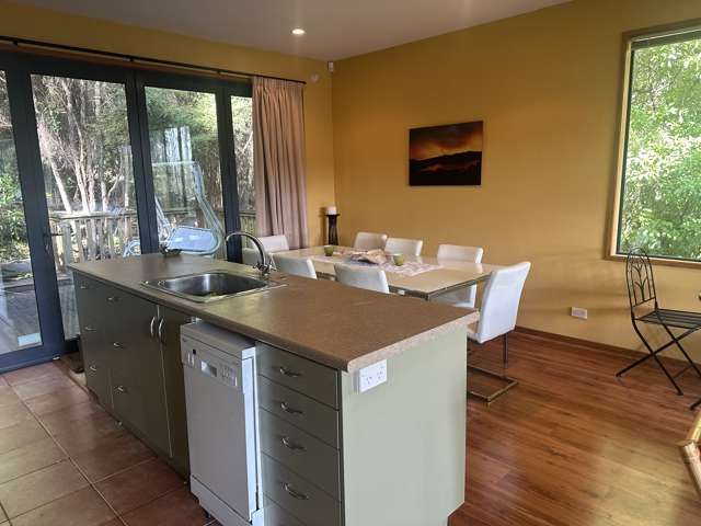 28 Rue Cachalot Akaroa_1