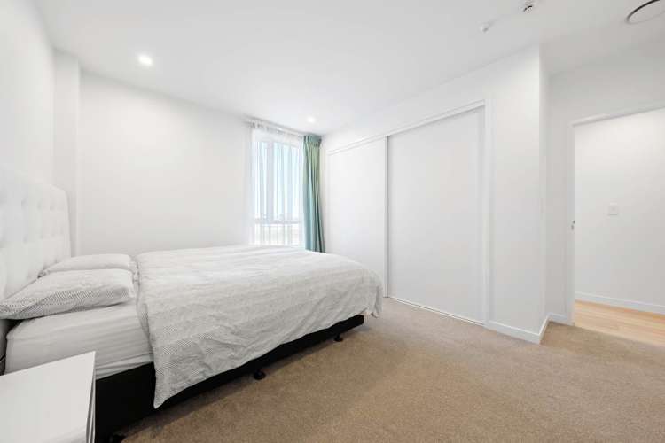 105/1 Kimiora Street Three Kings_7