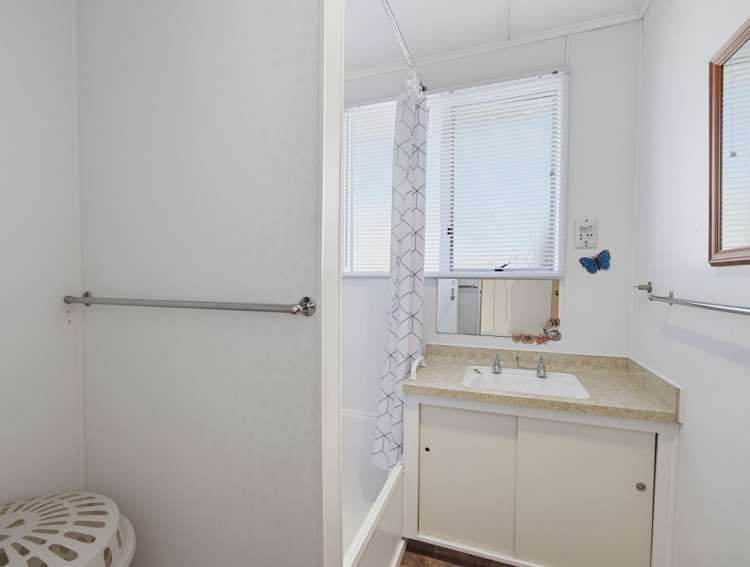 2b Gladstone Drive Oamaru_14