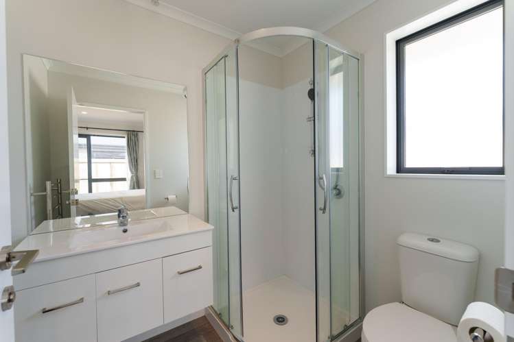 8 Timara Crescent Marshland_13