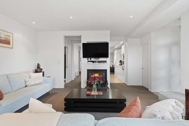 1 Henley Green Northwood_4