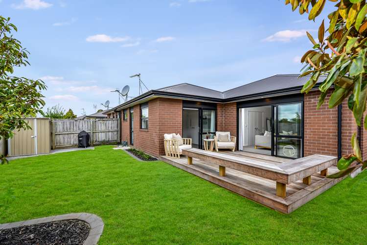 14/11 Errol Close Burbush_22