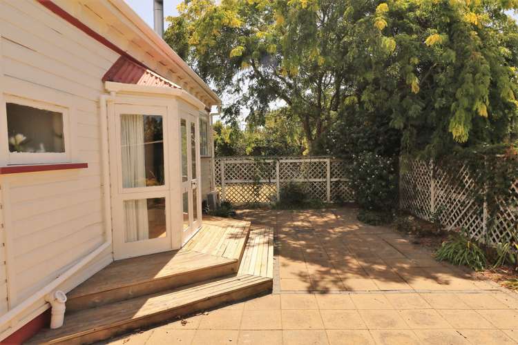 37 Wyndham Street Carterton_17