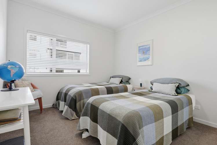 90 Eaves Bush Parade Orewa_14