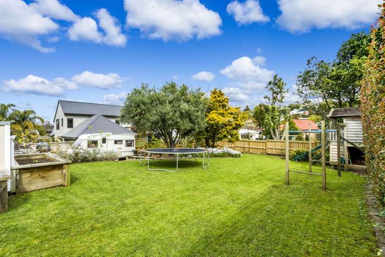 31 Selwyn Crescent Forrest Hill_32