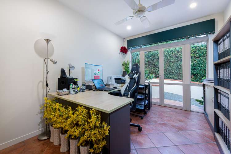 3/284 Lake Road Hauraki_23