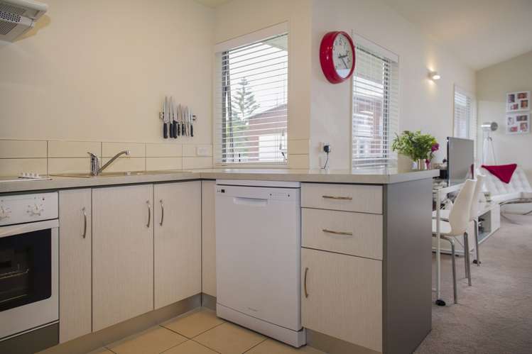 54/18 Eyre Street Whitianga_7