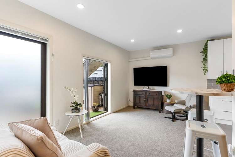 GG/193 Main Highway_4