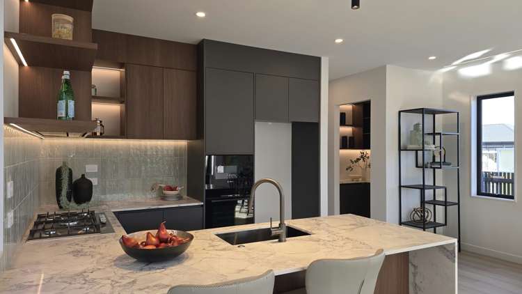 98 Parish Drive_2