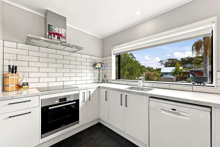 56 Ferry Road Arkles Bay_10