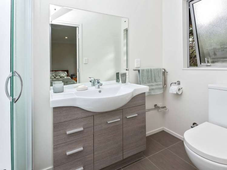 36 Te Puru Drive Maraetai_13